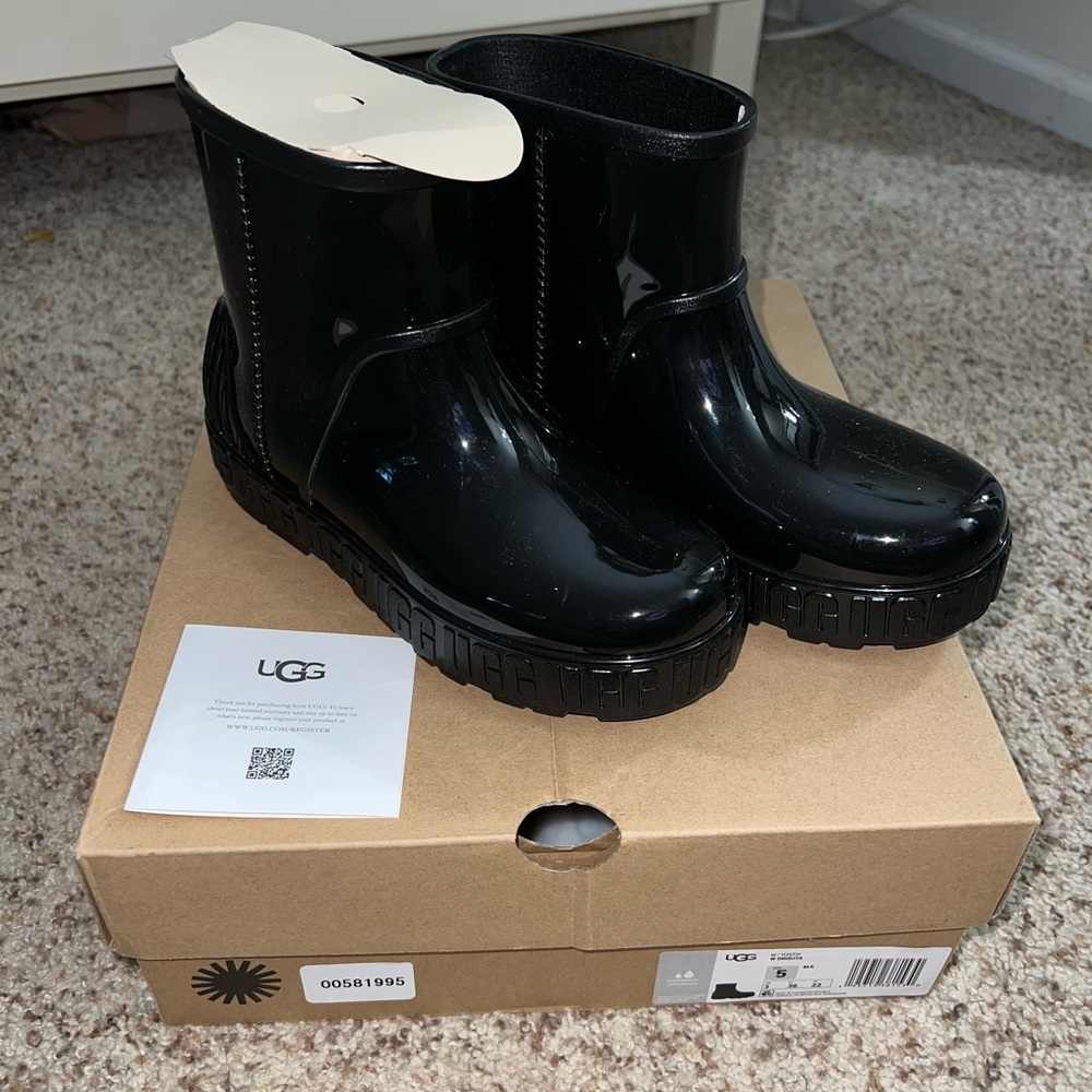 Ugg Rainboots - image 3